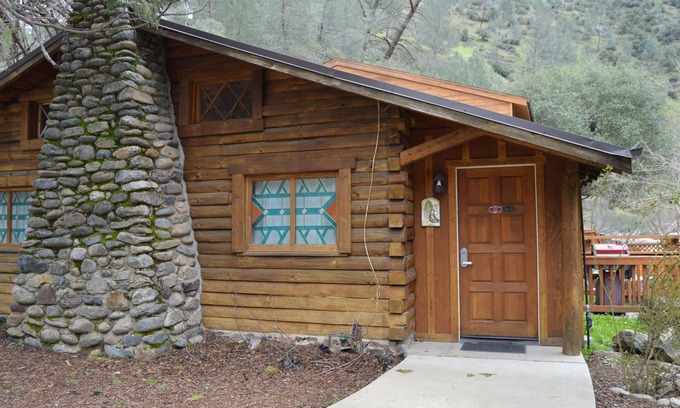El Portal Hotel | Red Bud Lodge