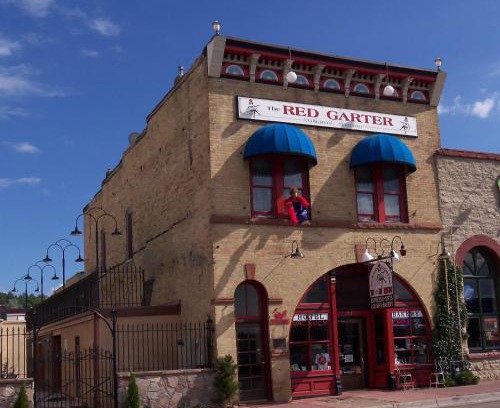 Williams Hotel | Red Garter Inn