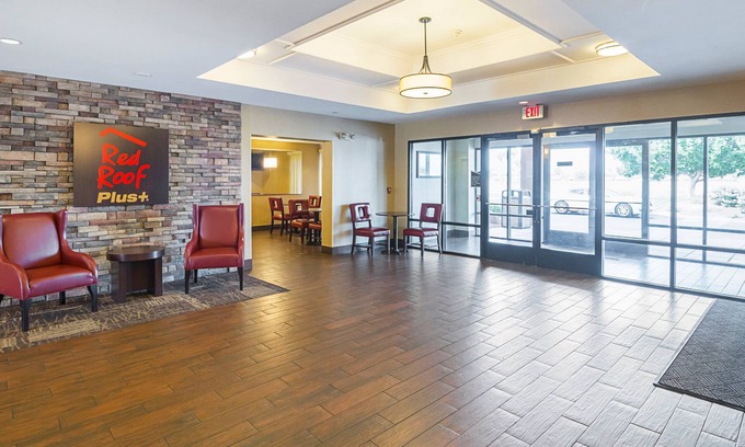 Interchange Square Hotel | Red Roof Inn PLUS+ Phoenix West