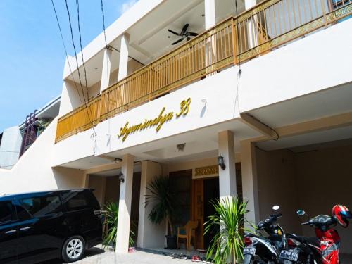 East Jakarta House | RedDoorz near Cipinang Indah Mall