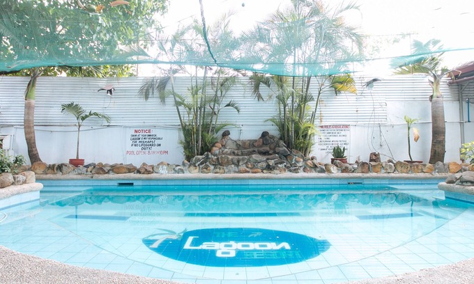 Barretto Hotel | RedDoorz Plus @ Lagoon Beach Resort Zambales