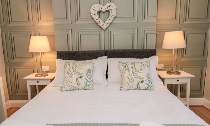 Amble Cottage | Redshank