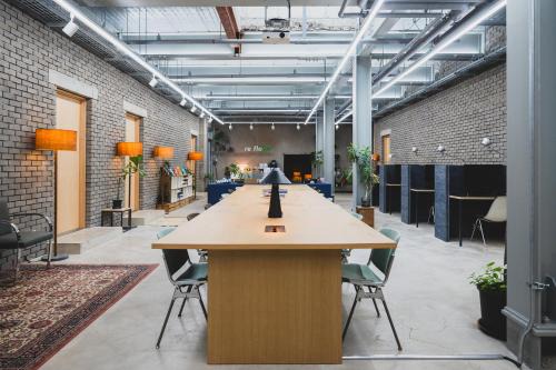 Downtown Hotel | Reflow Jeju