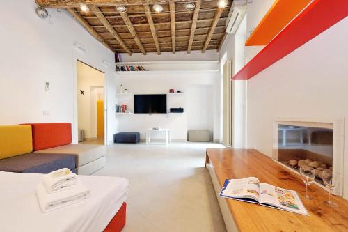 Rione XI Sant'Angelo Apartment | Reginella