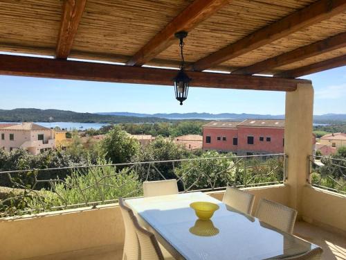 Porto Pozzo Apartment | Reihenhaus Nr. 7 mit Pool und super Meersicht