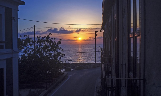 Pizzo Villa | Relax by the sea