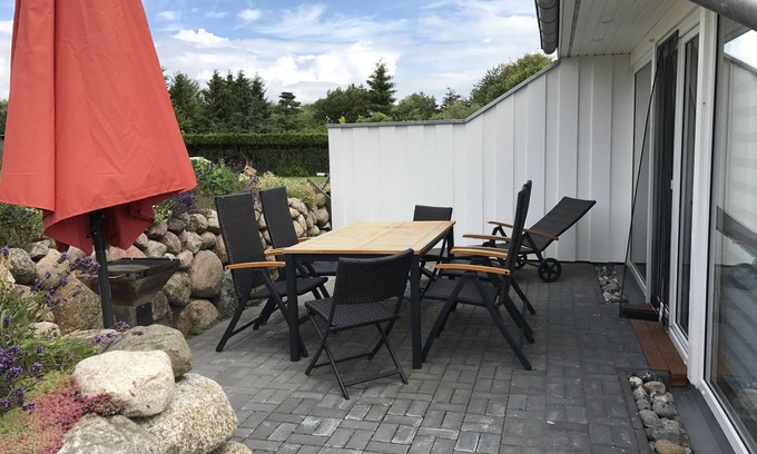 Dabitz House | Relax in our small fishing village.