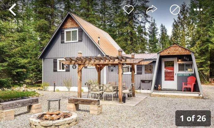 Priest River Cabin | Relax with your friends and family at this peaceful slice of heaven.