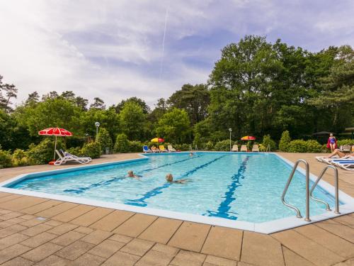 Markelo Ski Chalet | Relaxing Forest Hideaway