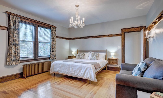 Lunenburg Apartment | Relaxing King Bed Suite Close to Lunenburg Harbour (Suite 2)
