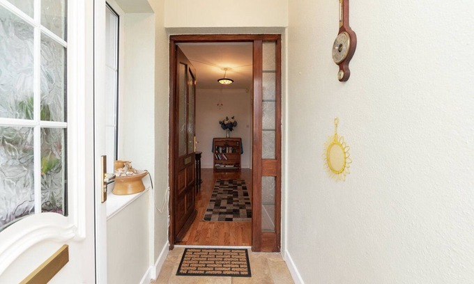 Dungarvan House | Relaxing peaceful bungalow 10 miles from Dungarvan