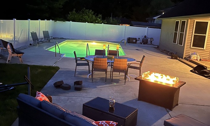 Lower Township House | Relaxing Secluded Getaway featuring a backyard Oasis