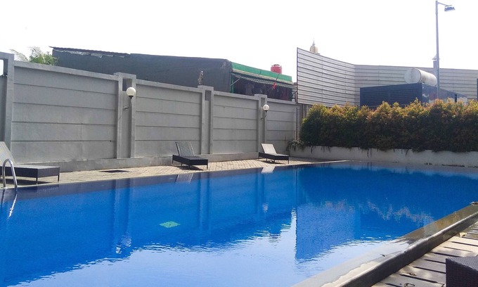 Kayu Putih Apartment | Relaxing Studio at Tifolia Apartment