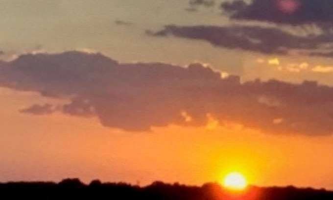 Cedar Creek Reservoir House | Relaxing Waterfront, newly remodeled, home w/hot tub!