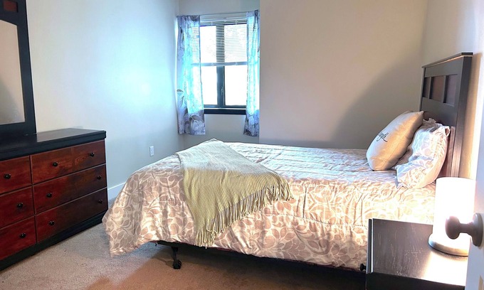 Waconia House | Remodeled 2+ BR townhome - Close to The Hospital - Lake - Quaint Downtown