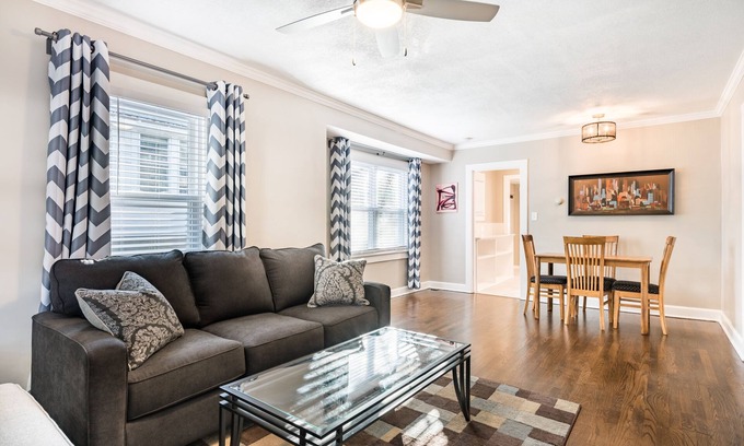 Rosedale House | Remodeled Home Close to KU Med | 2 bed, 1 bath