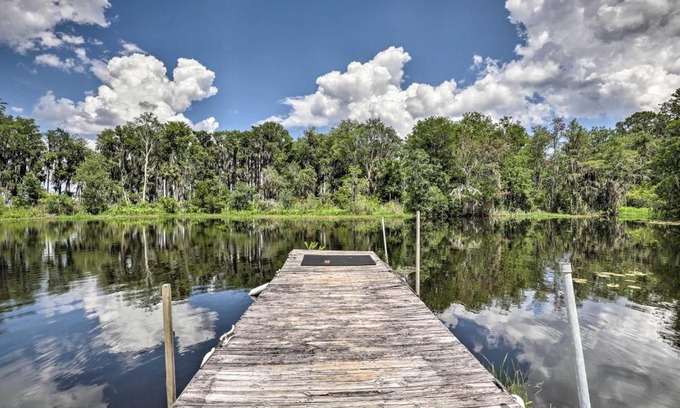 Melrose House | Remodeled Lakefront Home Boat Docks and Ramp!