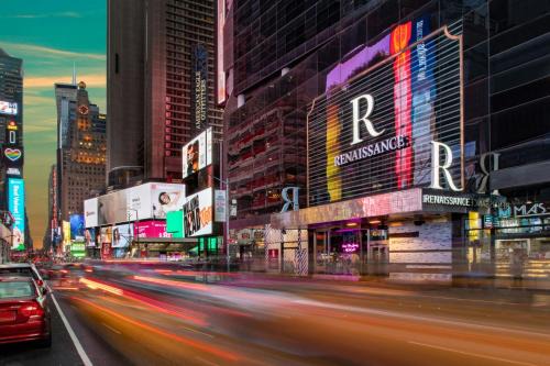 Central New York City Hotel | Renaissance New York Times Square by Marriott