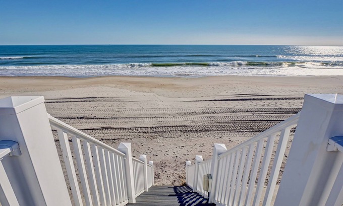Sneads Ferry House | Renew! Oceanfront Home | Pool | Hot Tub | Elevator