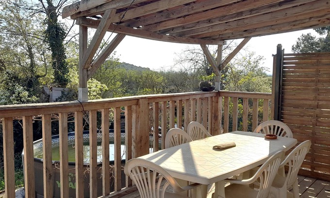 Ouveillan House | Renovated 3-bedroom barn sleeps 6