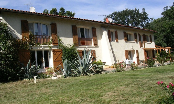 Bezac Other | Renovated hilltop farmhouse property 17 hectares, gorgeous views close to Bonnac