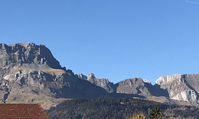 Sallanches Ski Chalet | Renovated old half-chalet near Cordon-Combloux