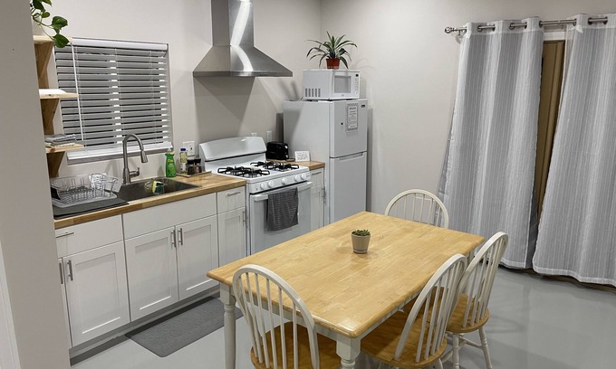 Lemon Grove Apartment | Renovated studio 15 minutes from downtown San Diego