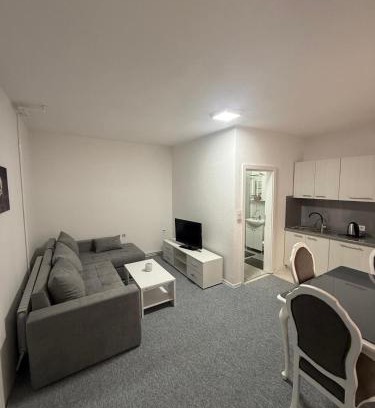Velika Kladusa Apartment | Renoviran i novo namješten Apartman