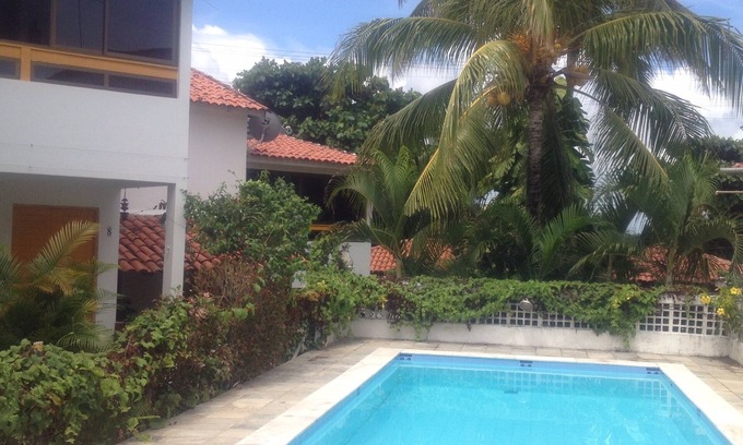 Ipojuca House | Rent excellent house in family condominium near the beach and the village of Porto.