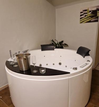 Prague 7 Apartment | Residence Dobrovského