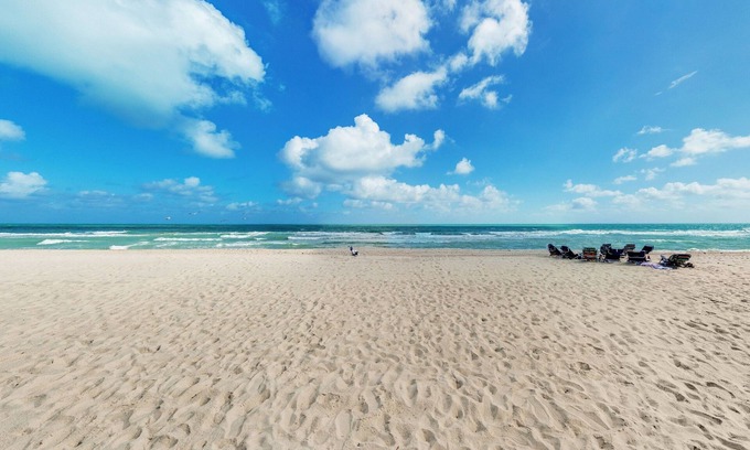 Surfside Hotel | Residence Inn by Marriott Miami Beach Surfside