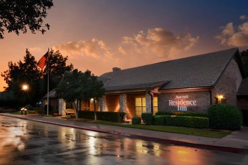 Legacy Park Hotel | Residence Inn by Marriott Dallas Plano/Legacy