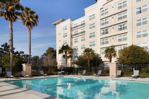 Newark Hotel | Residence Inn by Marriott Newark Silicon Valley