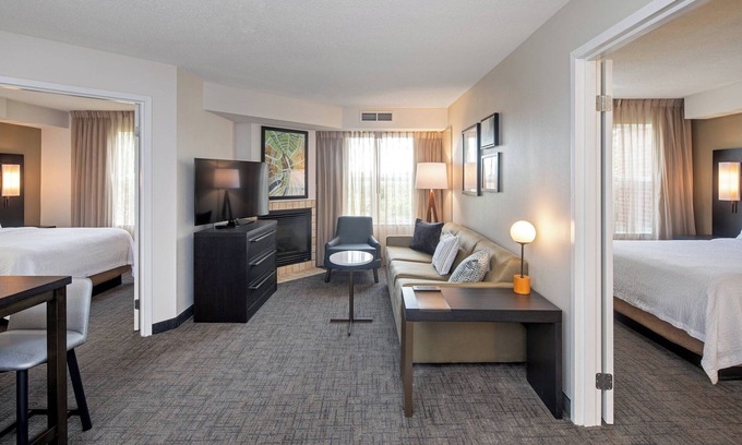 Whitby Hotel | Residence Inn by Marriott Whitby