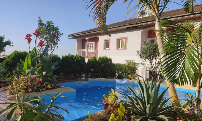 Yaounde Apartment | Residence Jardin Tropical