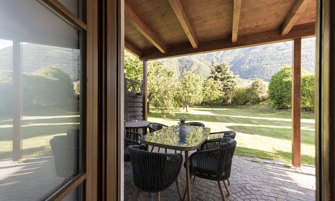 Laces House | Residence Montani