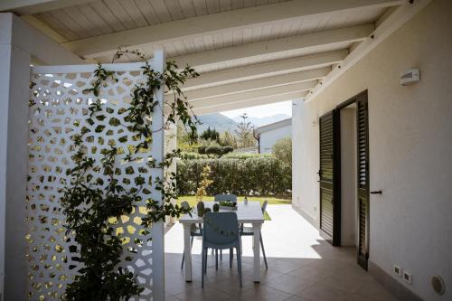 Piane Vecchie House | Residence Salinelle Beach Villa Panarea