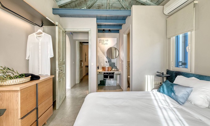 Kavallos Villa | Residence with Private Pool - with Panoramic View, Art Blue Villas