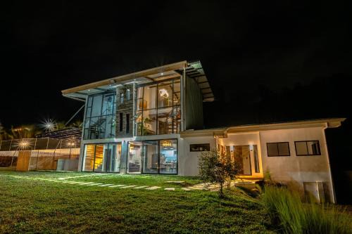 San Jose House | Residencias Sueño Dorado Golden Experience