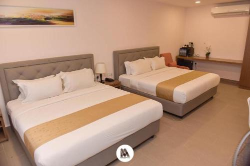 Bandar Penawar Apartment | Residenz Apartments in Lotus Seaview Resort