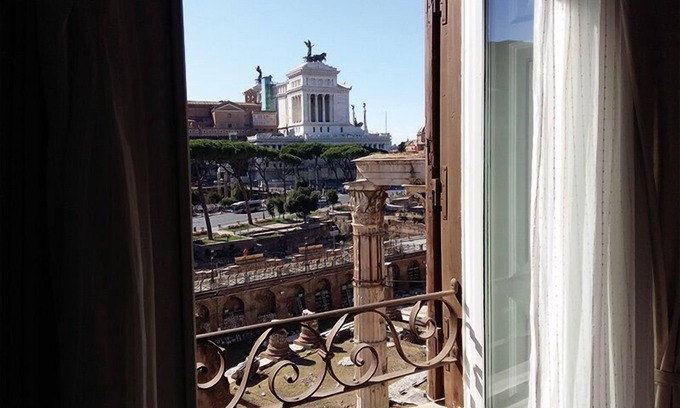 Monti House | Residenza Maritti ContemporarySuite