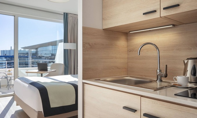 L'Arenas Hotel | Residhome Nice Aéroport