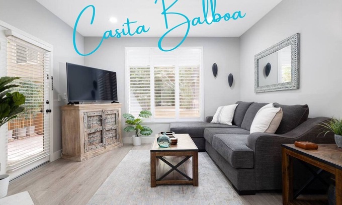 Bankers Hill Apartment | Resort like amenities, just one block from Balboa Park