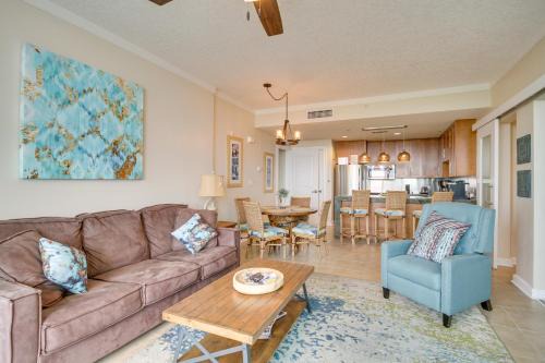 Biloxi Apartment | Resort-Style Biloxi Condo Walk to the Beach!