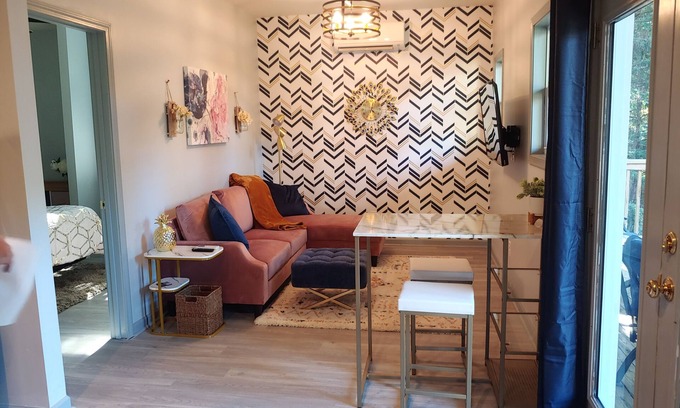 Belknap Apartment | Retro Chic Private Highlands Getaway