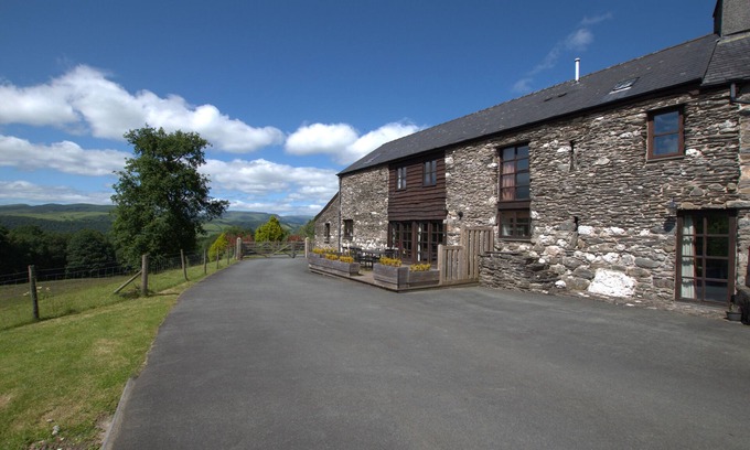 Cemmaes House | Rhyd y Gorlan - Three Bedroom House, Sleeps 7