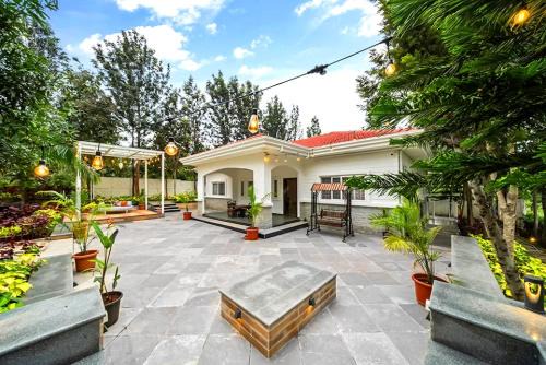 Denkanikota House | Rhythm 2BHK Jacuzzi Private Villa Bangalore