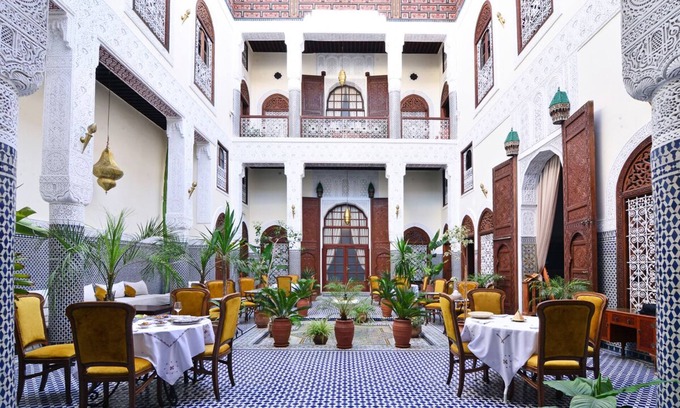 El Ayoun House | Riad Alassala Fes