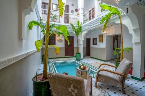 Medina House | Riad Les Dunes And SPA