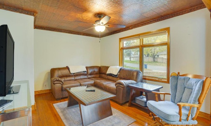 Richfield House | Richfield Home about 10 Mi to Central Minneapolis!